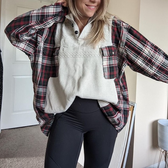 One of a kind, Flannel and sweater sewed rework, no 31 - Picture 3 of 5